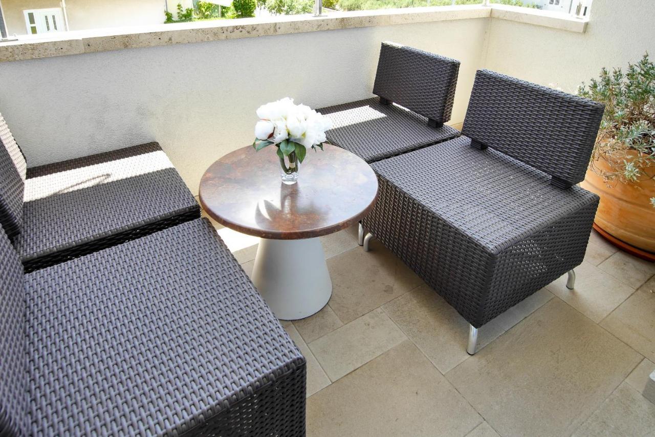 מאקרסקה Apartments Milan מראה חיצוני תמונה