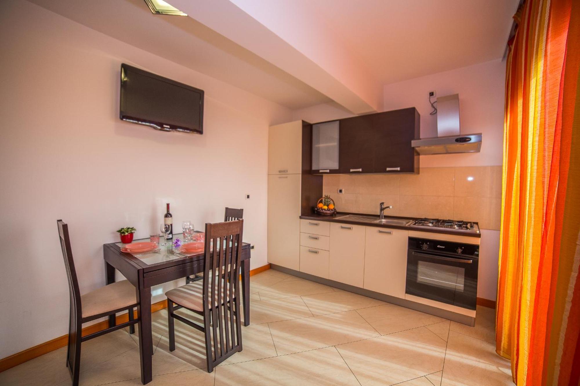 מאקרסקה Apartments Milan חדר תמונה