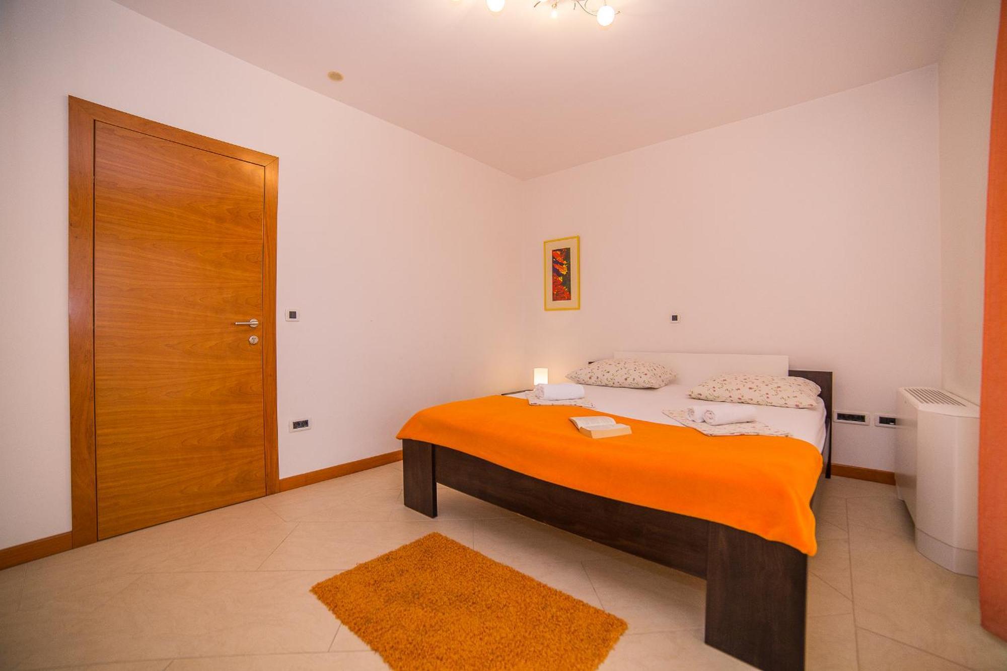 מאקרסקה Apartments Milan חדר תמונה