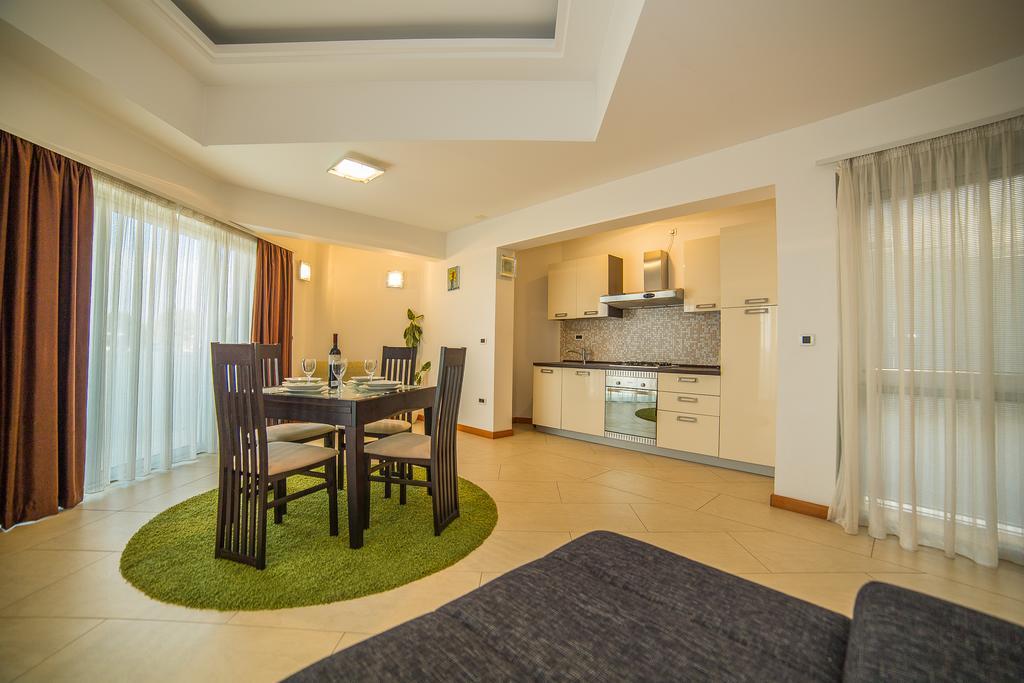 מאקרסקה Apartments Milan מראה חיצוני תמונה
